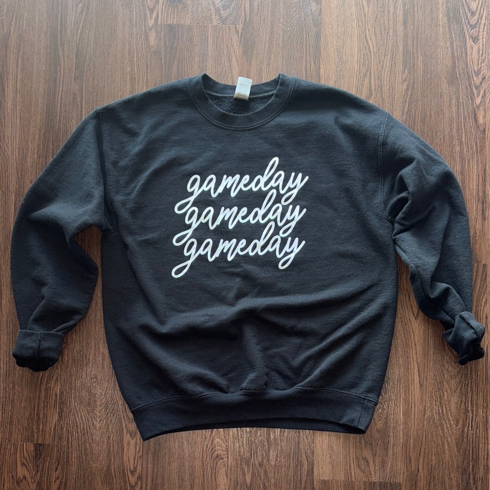 Black Gameday Women’s Sweatshirt
